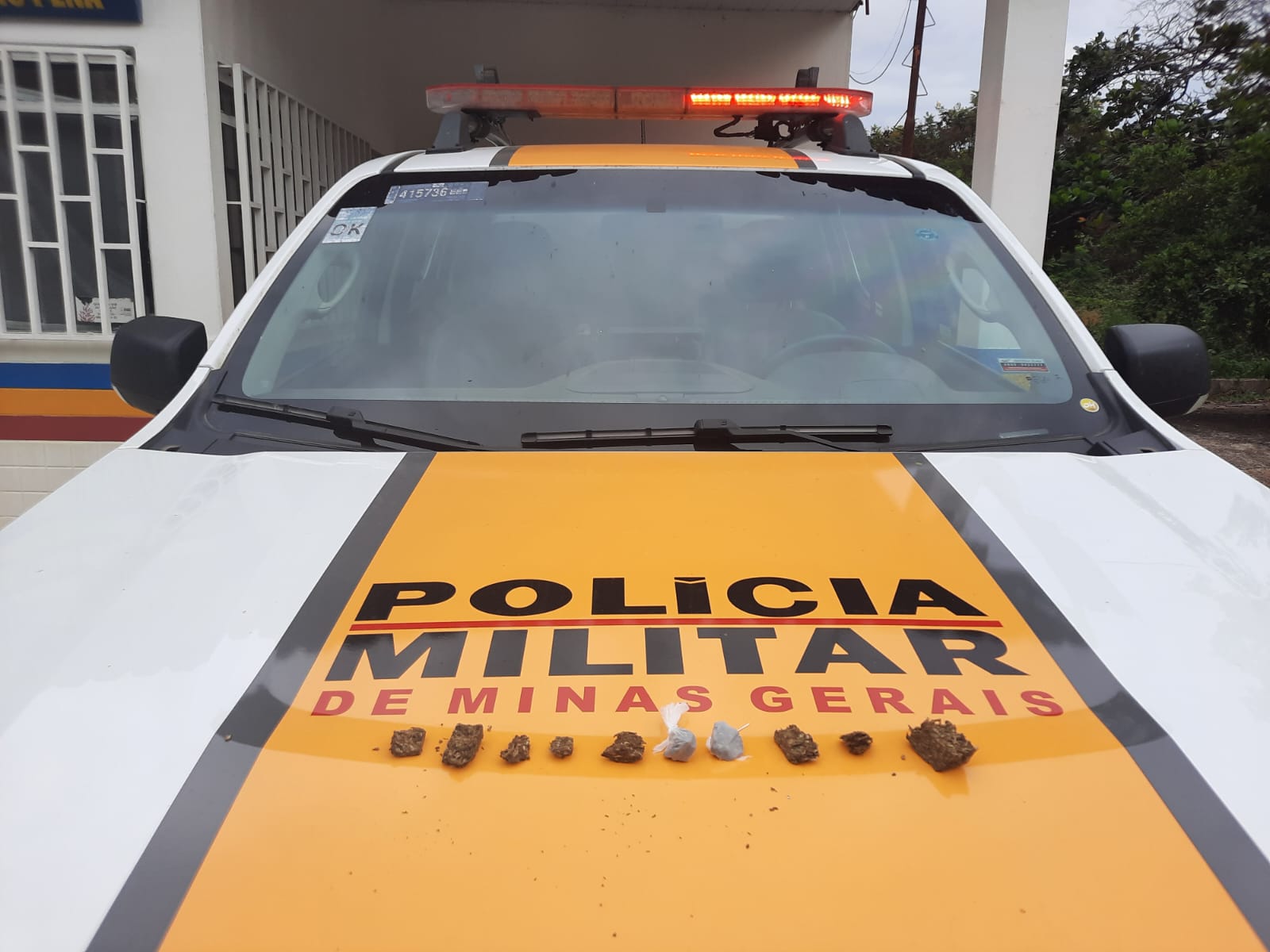 POLÍCIA MILITAR RODOVIÁRIA PRENDE TRAFICANTE EM OPERAÇÃO