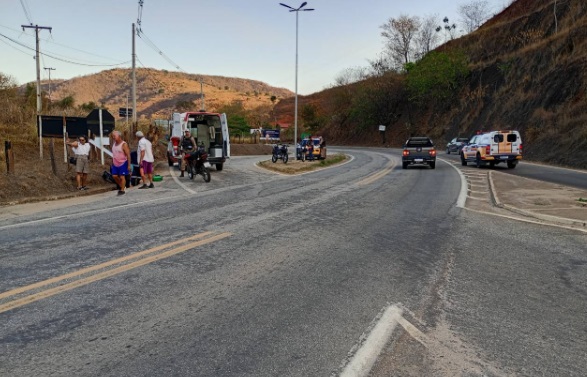 EMBRIAGUEZ AO VOLANTE: HOMEM É PRESO APÓS SAIR DA PISTA NA BR-259