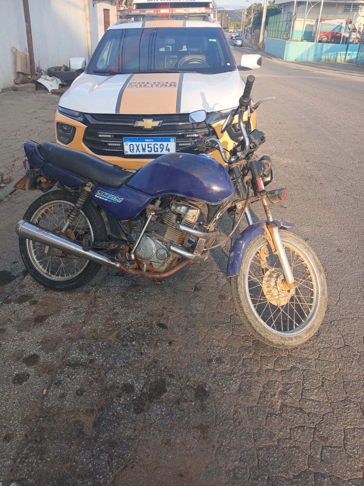 MOTO ‘FRANKENSTEIN’: VISTORIA REVELA VEÍCULO COM TRÊS IDENTIDADES E CONDUTOR É PRESO NA BR 259