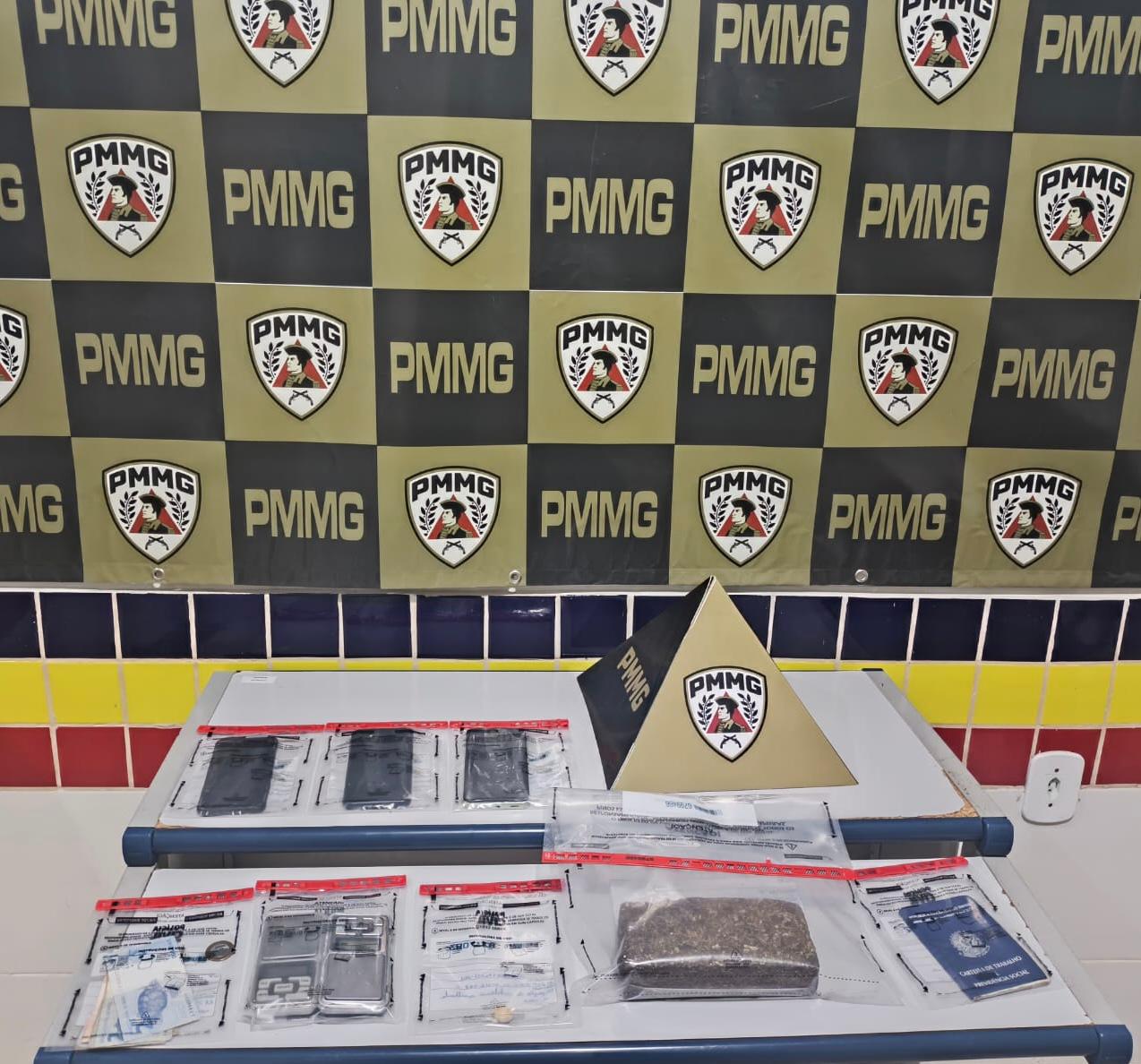 SUSPEITO FOGE DURANTE AÇÃO POLICIAL E DROGAS SÃO APREENDIDAS EM RESPLENDOR