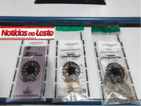 CASAL É ABORDADO E DROGAS SÃO APREENDIDAS