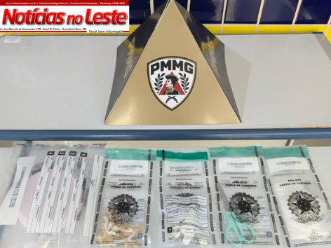 SUSPEITO É FLAGRADO COM DROGAS E TENTA FUGIR AO PERCEBER PRESENÇA POLICIAL.