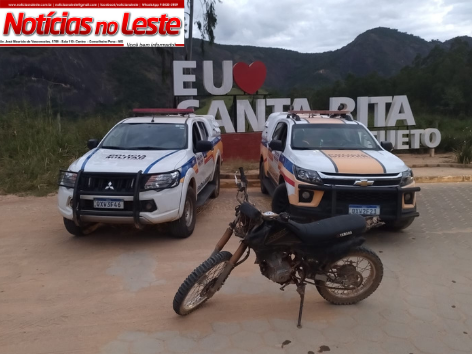MOTOCICLETA FURTADA É LOCALIZADA DURANTE OPERAÇÃO E SUSPEITO É DETIDO.