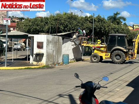 REINTEGRAÇÃO DE POSSE MOBILIZA POLÍCIA E PREFEITURA EM AÇÃO NO CENTRO.
