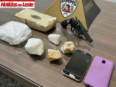 PASSAGEIRA DE TÁXI É FLAGRADA COM DROGAS E ARMA DURANTE OPERAÇÃO POLICIAL.