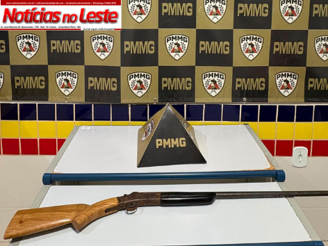 ESPINGARDA É APREENDIDA APÓS DENÚNCIA DE POSSE DE ARMA EM RESIDÊNCIA.