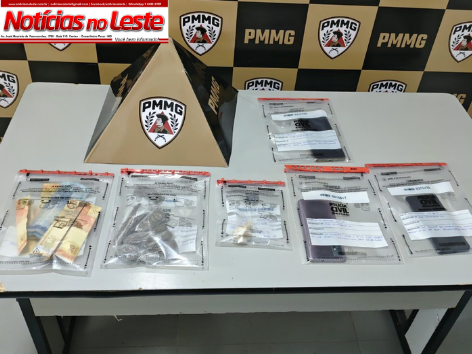 DROGAS E DINHEIRO SÃO ENCONTRADOS ESCONDIDOS EM PASTO DURANTE AÇÃO DA PM.