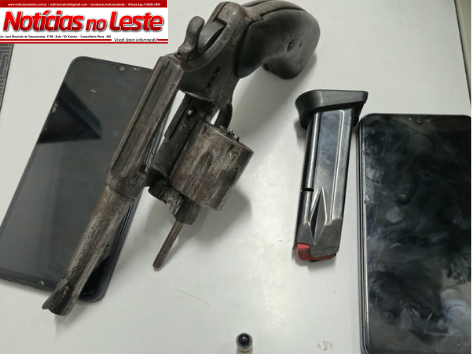 CARRO ROUBADO É RECUPERADO COM PLACA CLONADA E DOIS HOMENS SÃO PRESOS.